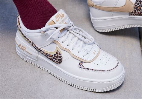 nike air force 1 nike zeichen bunt|nike air force 1 colors.